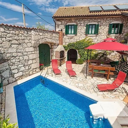 Villa Hedonia